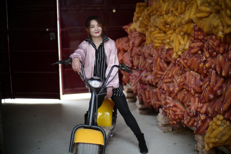 重庆大足龙水晚上小巷子 _ 团建小游戏,重庆大足龙水镇保健按摩