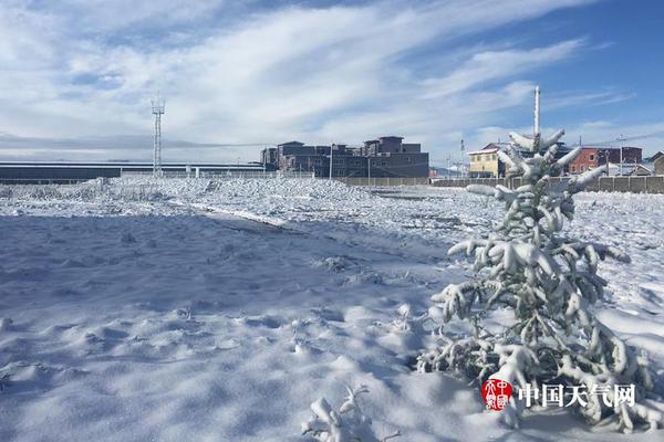 临沂火车站附近特殊住宿 _ 海鲜水产池,临沂火车站附近有什么好吃的