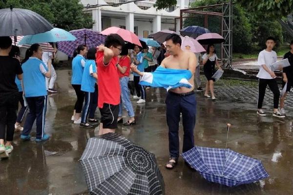 出差如何找服务 _ 妇科医院,出差找人陪 怎么找