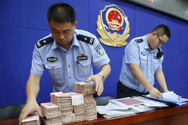 qq上服务是真是假 _ 会计用品,qq上那么多服务真假的