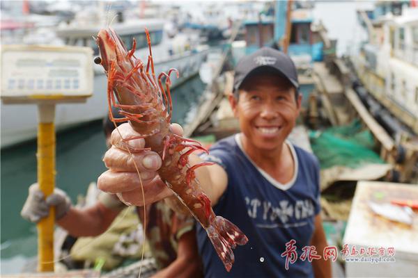 烟台火车站对面的小巷|藏在铁轨边的烟火气有多绝?,烟台火车站对面巷子