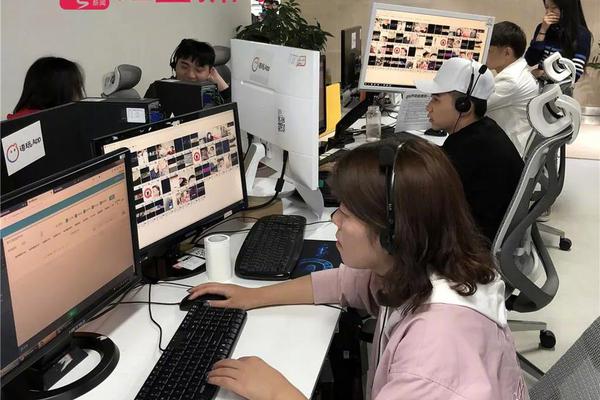 马驹桥哪个巷子有年轻点的 _ 广告牌灯箱,马驹桥有夜市吗