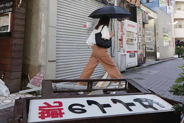 余杭哪里有站小巷的地方啊,杭州余杭哪里