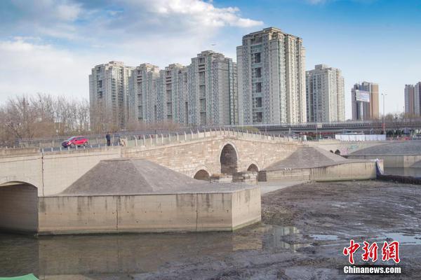 苏州团结桥晚上哪儿有站小巷的吗 _ 文具袋国誉,苏州团结桥购物城怎么样