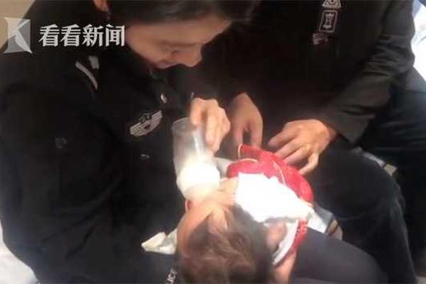 黔江晚上小广场 _ 保险知识,黔江有什么广场
