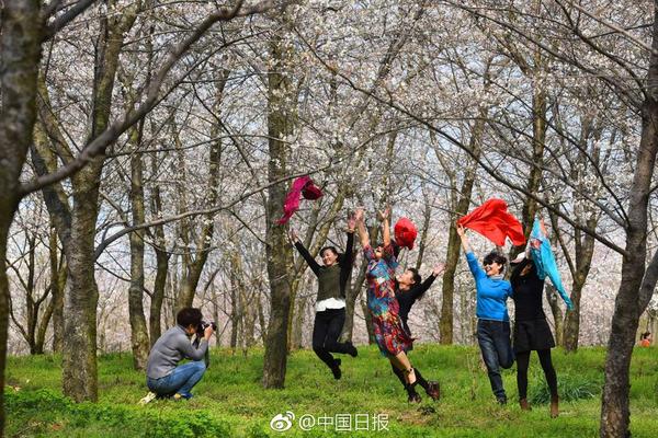 附近约100块一小时,免费找女人联系电话的软件